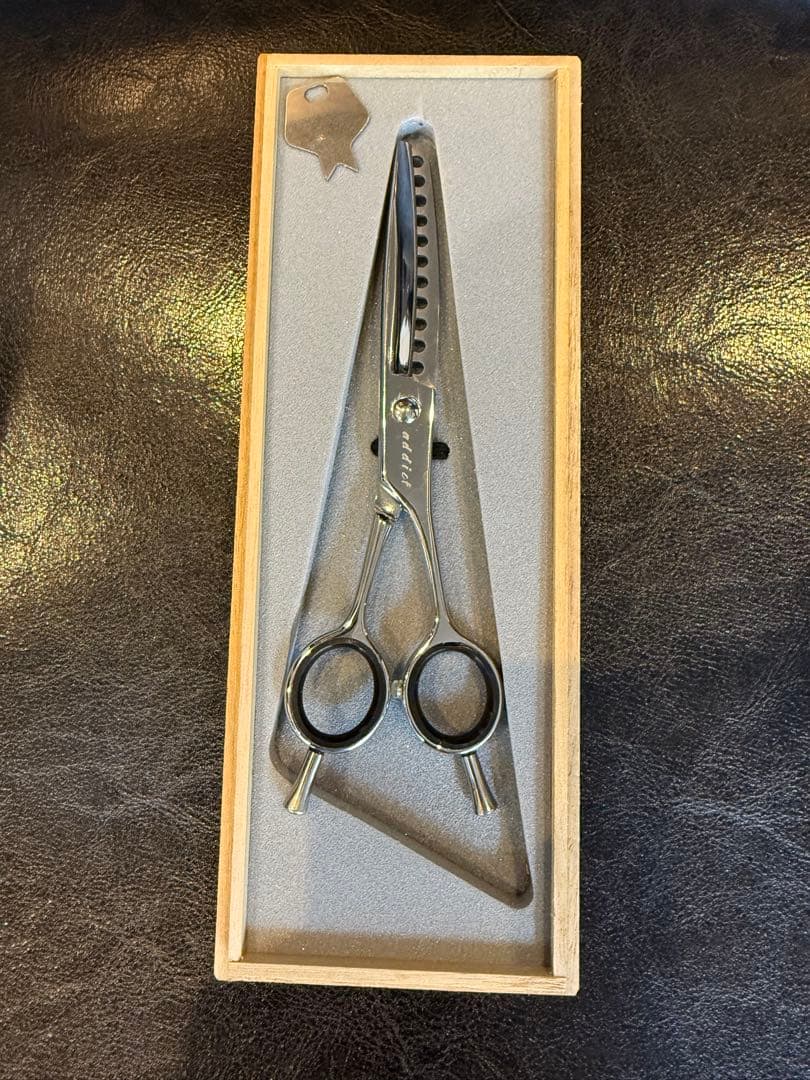 アディクト　プロ用美容師セニングシザー