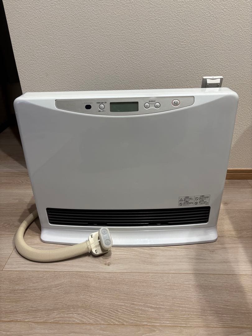 ノーリツ 温水ルームヒーター RH-5604RN-WH-BL ノーリツ（NORITZ） 【RH-5604RNA-WH-BL】 温水ルームヒーター