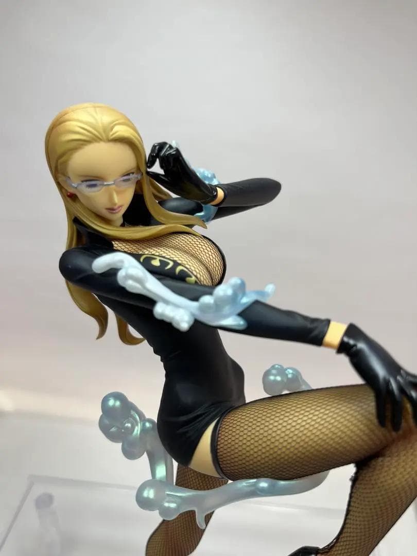 P.O.P ワンピース “LIMITED EDITION” カリファ - メルカリ