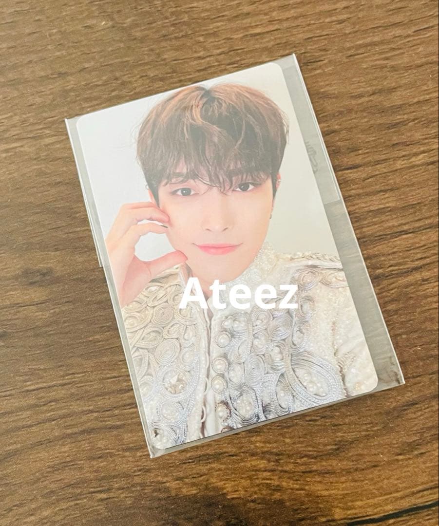 Ateez PLAYCODE 特典トレカ YES24 ホンジュン - メルカリ