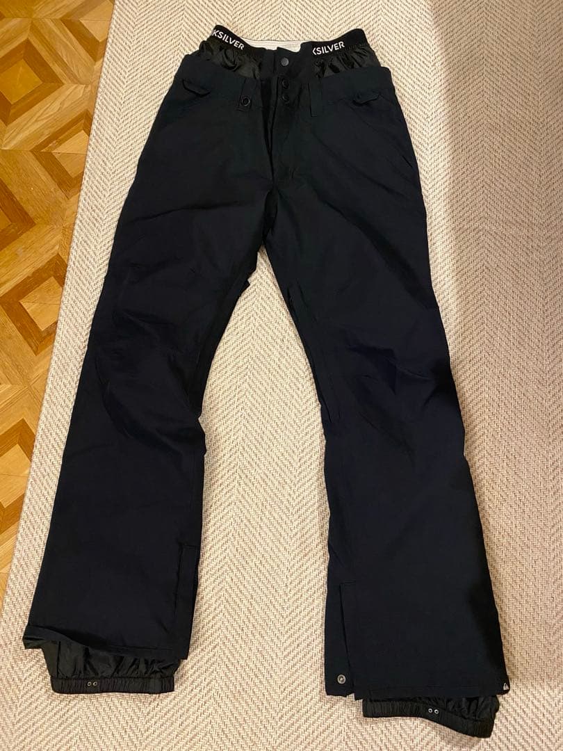 美品！ QUIKSILVER スノーボードパンツ
