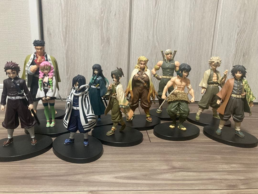 鬼滅の刃プライズフィギュア11点セット 開封品　箱無し kmt-kzn-ex03s-1.jpg