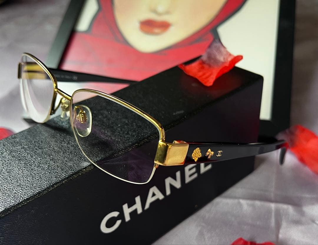 希少✨美品✨CHANELシャネル　リーディンググラス