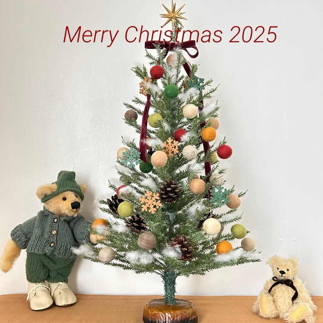 北欧のクリスマスミニツリー.。.:*☆温かな飲み物で ひと休みしませんか