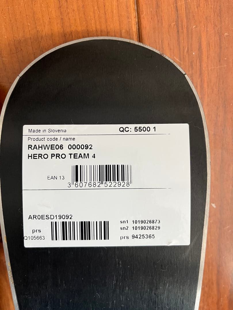 キッズRossignol HERO スキー ビンディング LOOK Team 4 - メルカリ