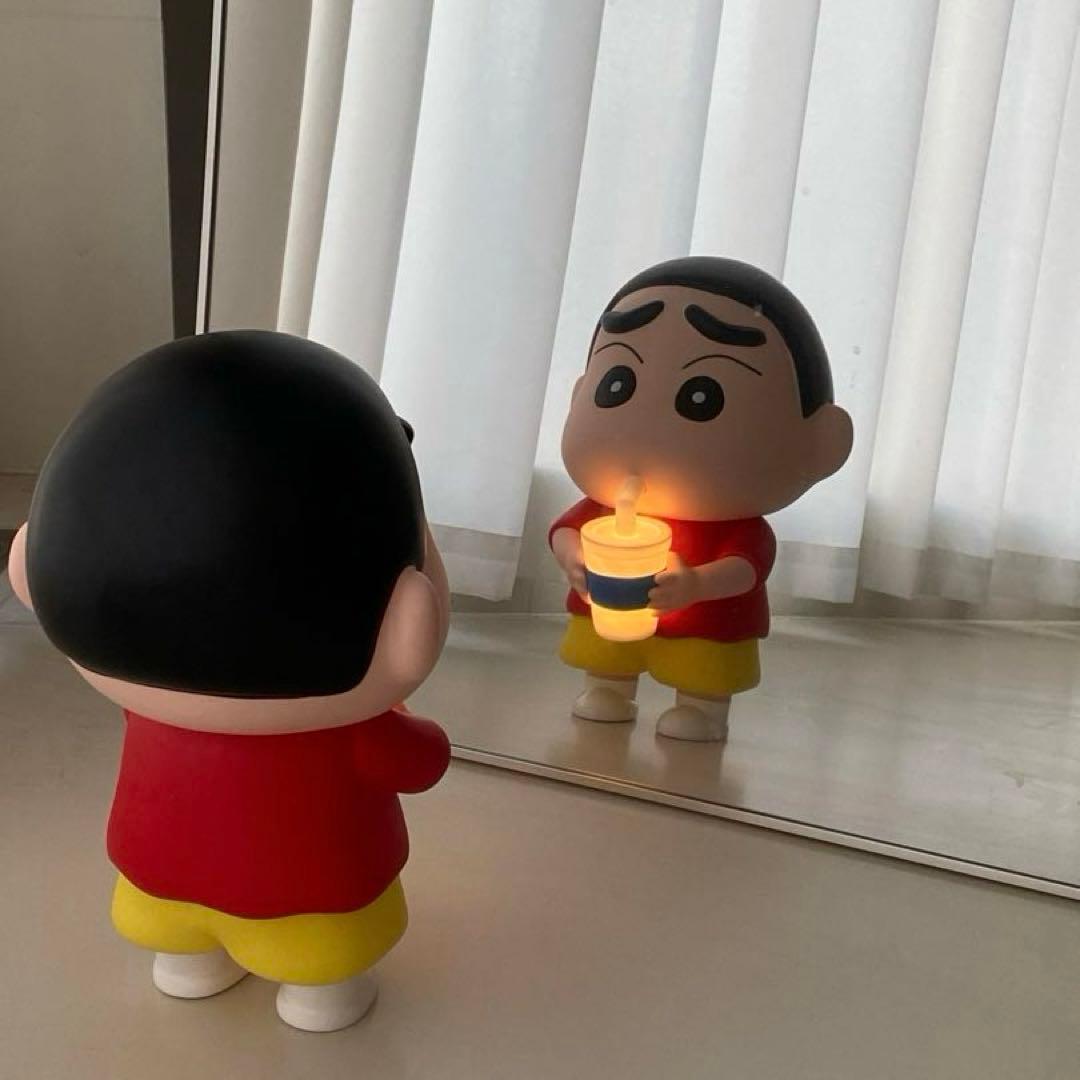 クレヨンしんちゃん ライト付きフィギュア 約35cm