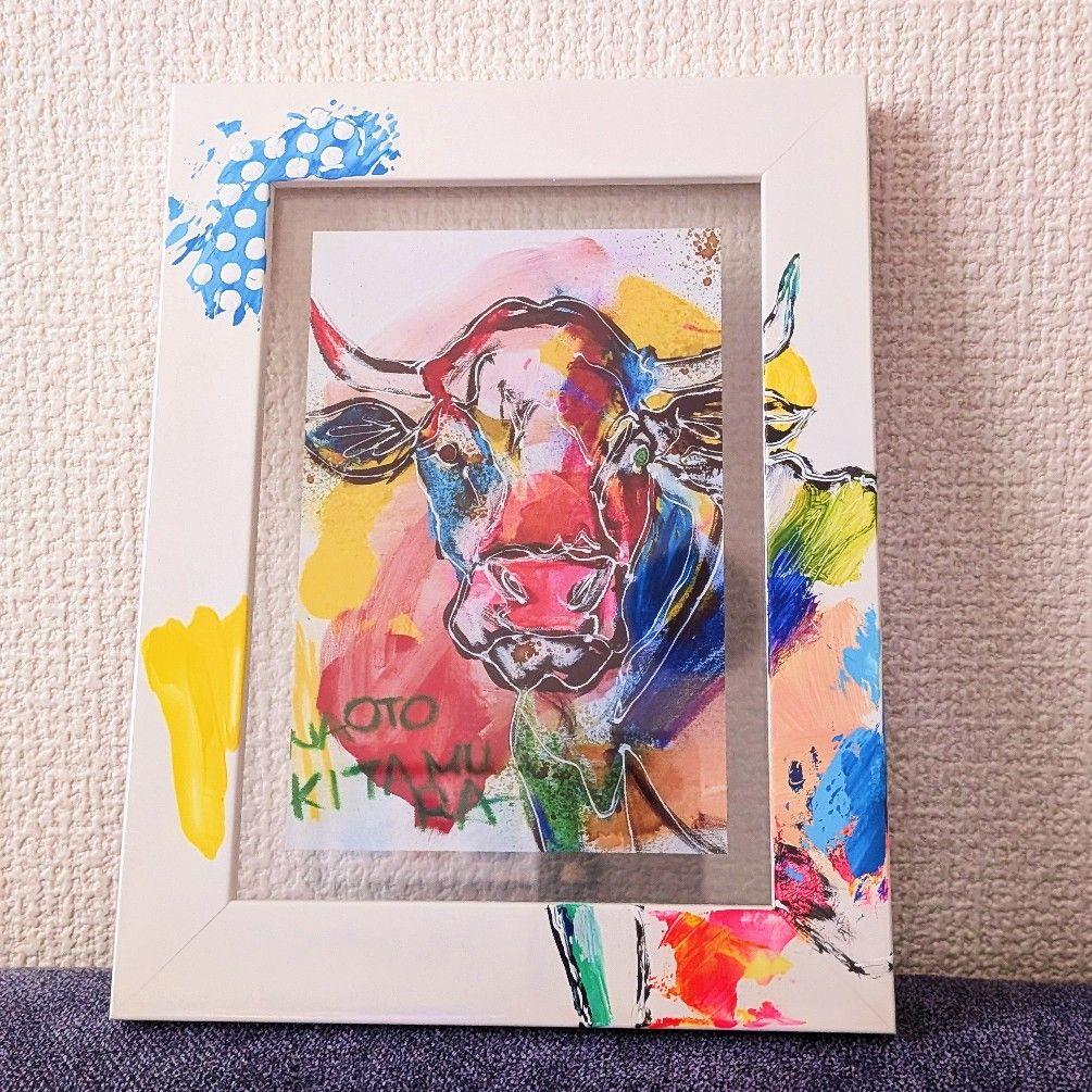 北村直登　オリジナルペイントフレーム　アート　絵画　牛　動物　カラフル　ポップ