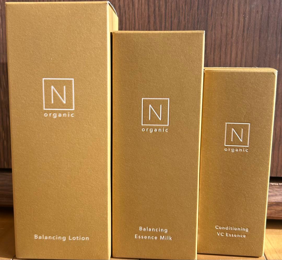 新品N organic バランシング ローション＆ミルク＆VCエッセンスセット