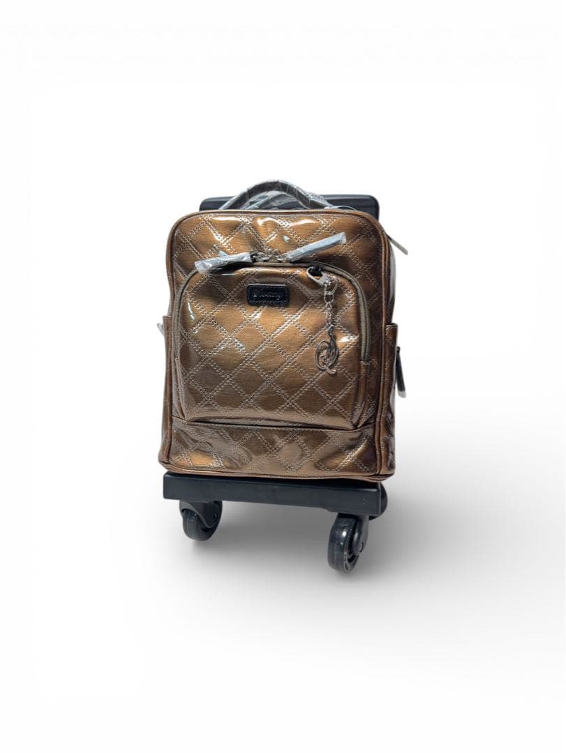 未使用品　SWANY キャリーケース　キルティング　エナメル　多収納　機内持込み