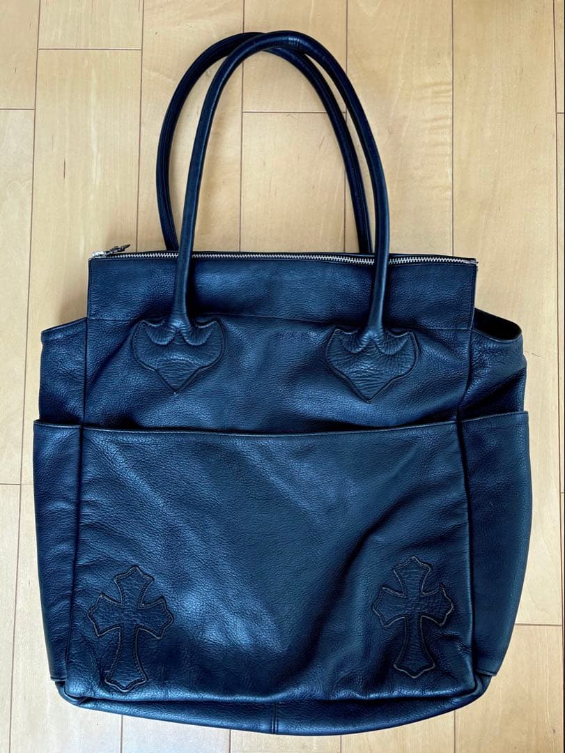 CHROME HEARTS レザートートバッグ セメタリークロス ダガージップ