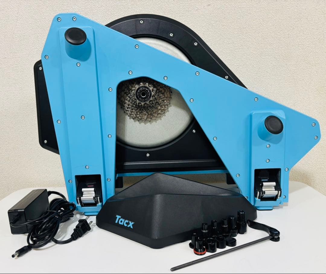 Tacx smart Neo 2T スマートローラー ローラー台