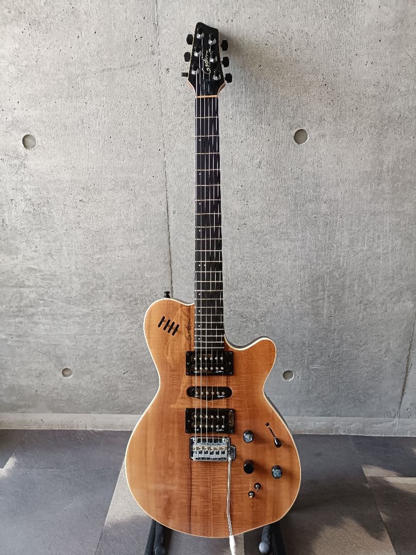 godin xtSA Koa フィギュアドコアトップ