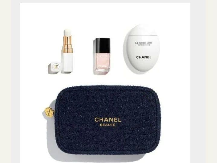 【限定品】CHANEL ホリデー2025　リップ&ネイル　ケアセット 楽天市場】【ショッパー付き】シャネル リップ アンド ネイル ケア