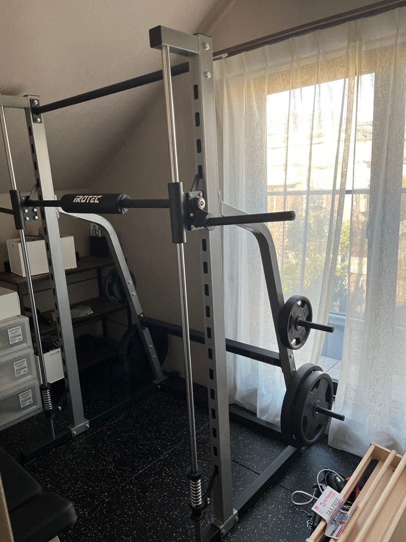 美品/24年末購入】IROTEC スミスマシン・ベンチ・85kgプレートセット