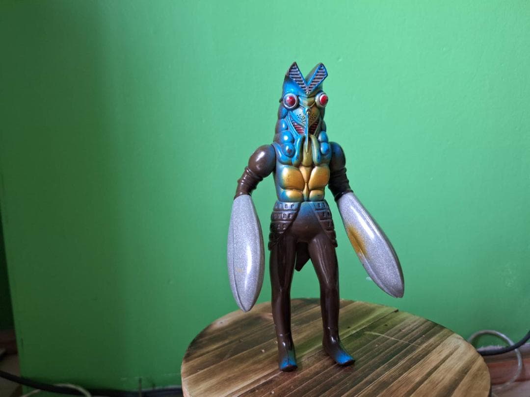 ウルトラ怪獣ソフビ バルタン星人 旧金型 バンダイ 初代ウルトラマン