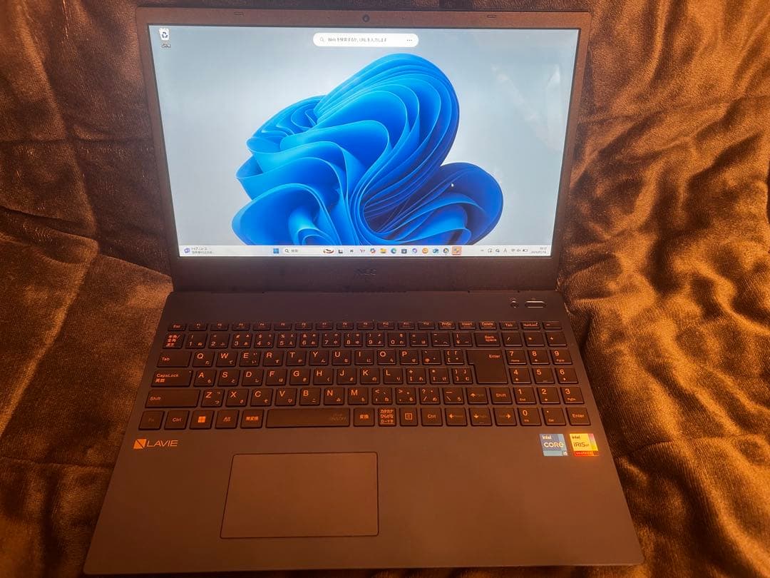 【美品】『即日配送』LAVIE N15 ネイビーブルー