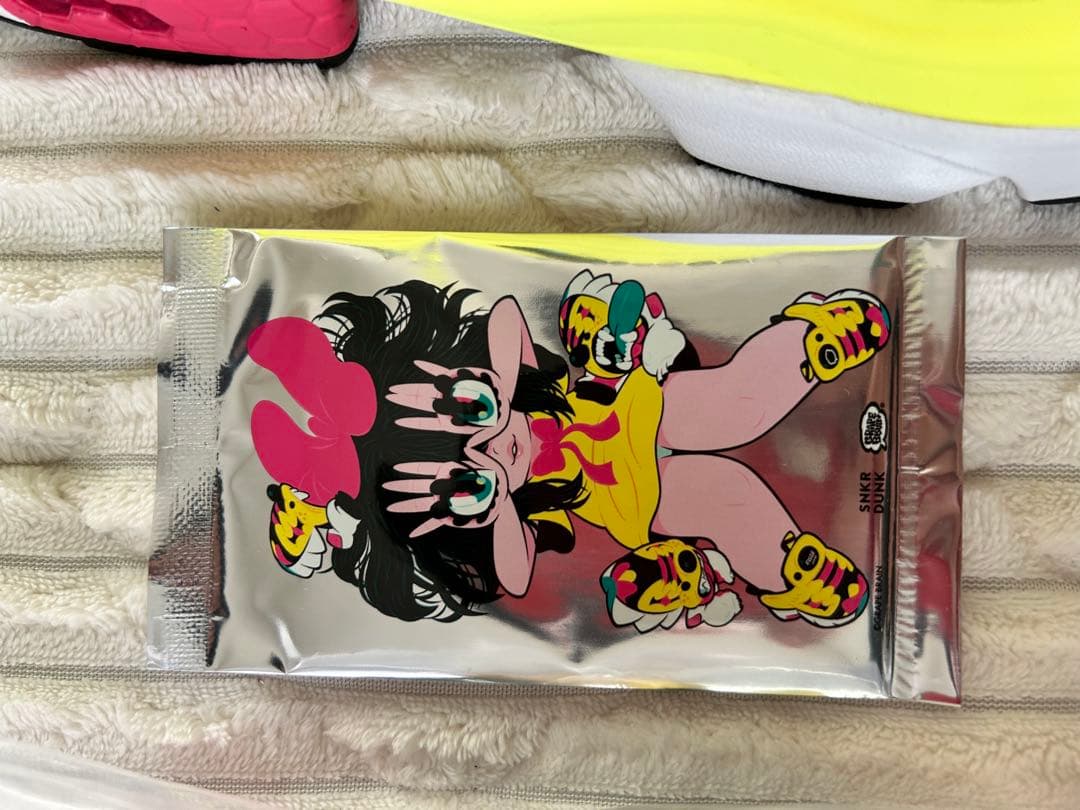 Reebok GRAPE BRAIN SNKRDUNK にぎるちゃん ソフビ25 - メルカリ