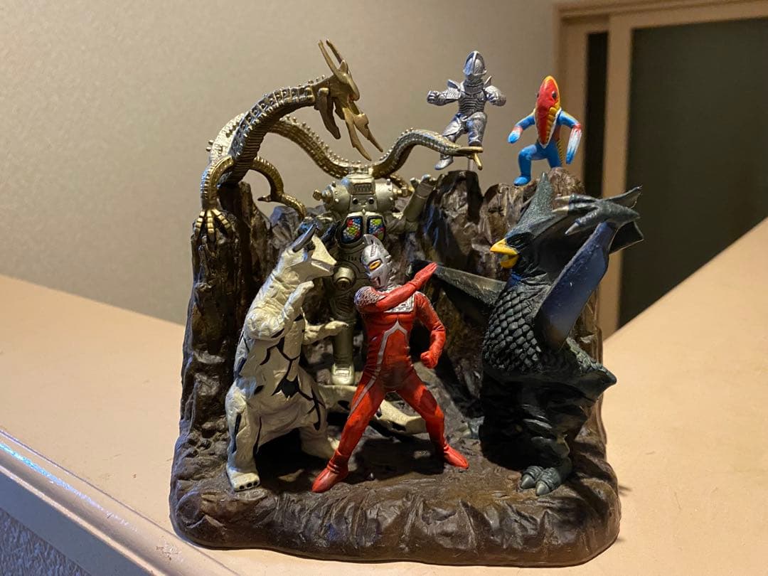 一番くじ　ウルトラセブン　ジオラマフィギュア賞