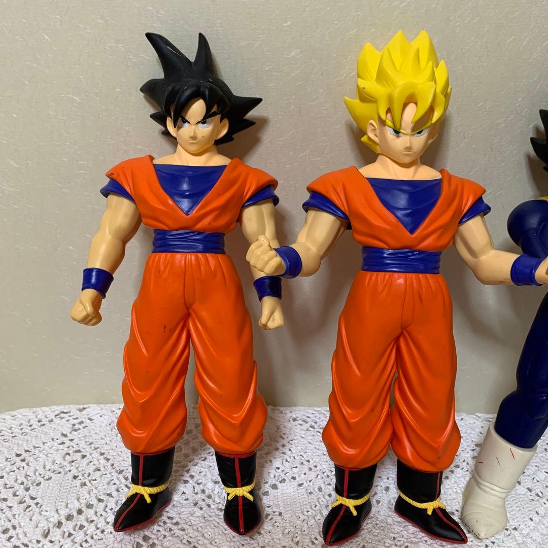 ドラゴンボール フィギュア ソフビ 孫悟空 ベジータ 4体セット - メルカリ