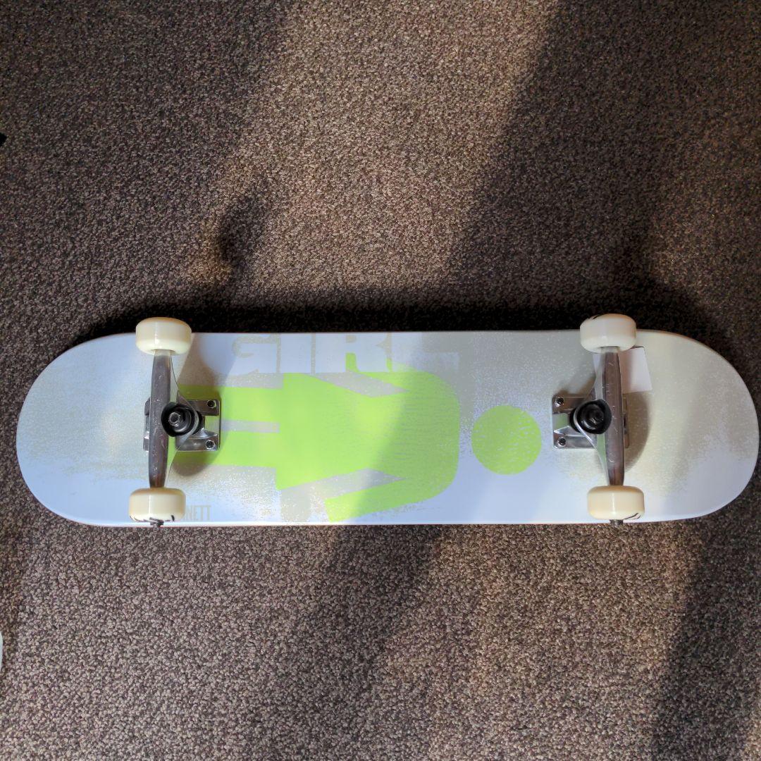 GIRL ガール　8インチスケートボードコンプリート スケボー コンプリート ガール GIRL SEAN MALTO BLK DECK サイズ 7.75