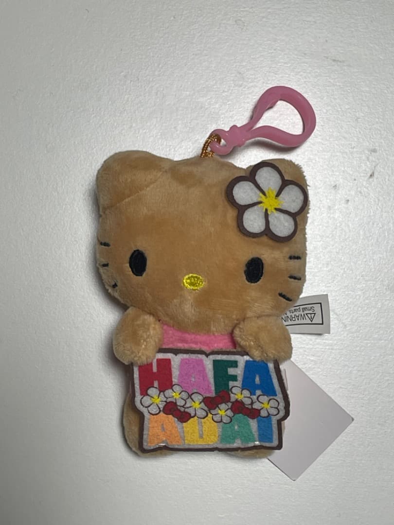 グアムサイパン日焼けハローキティ - メルカリ