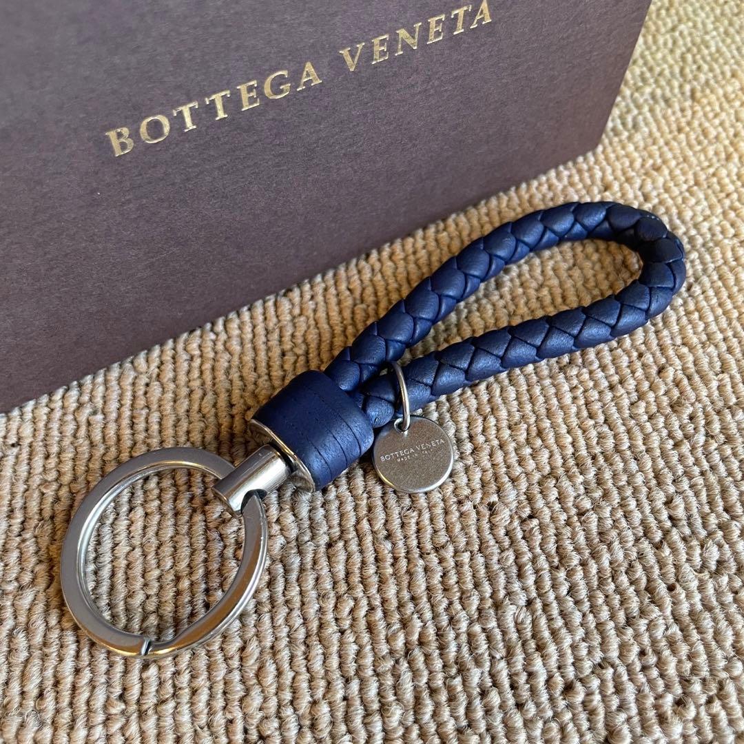 正規品⭐️極美品⭐️BOTTEGA VENETA 男女兼用　キーリング　ネイビー
