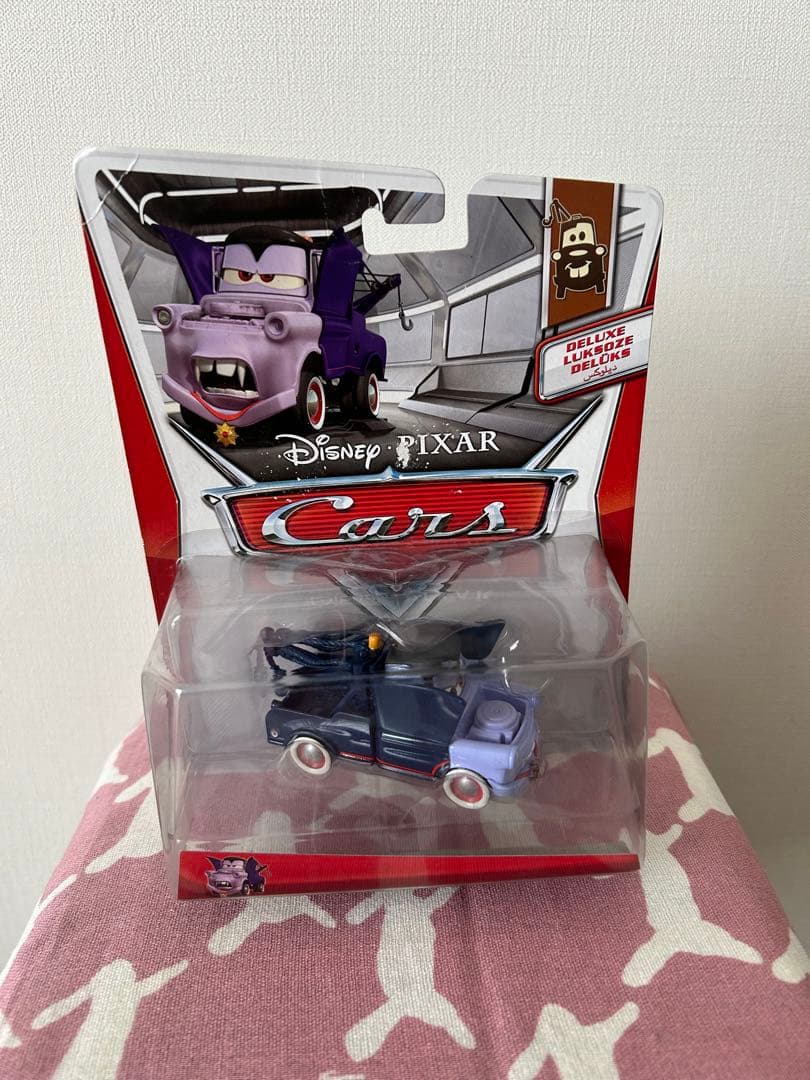 マテル カーズ2 ドラキュラメーター デラックス 限定品 マテルカーズレッド MATTEL（マテル） カーズ 2 おもちゃ 1/55 ミニカー5台付きの