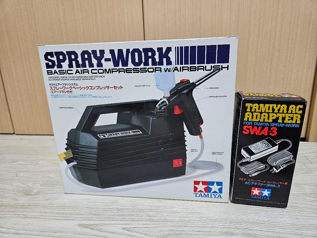 タミヤ スプレーワークベーシックコンプレッサーセット+ ACアダプター Amazon | 【セット商品】 タミヤ スプレーワーク ベーシック