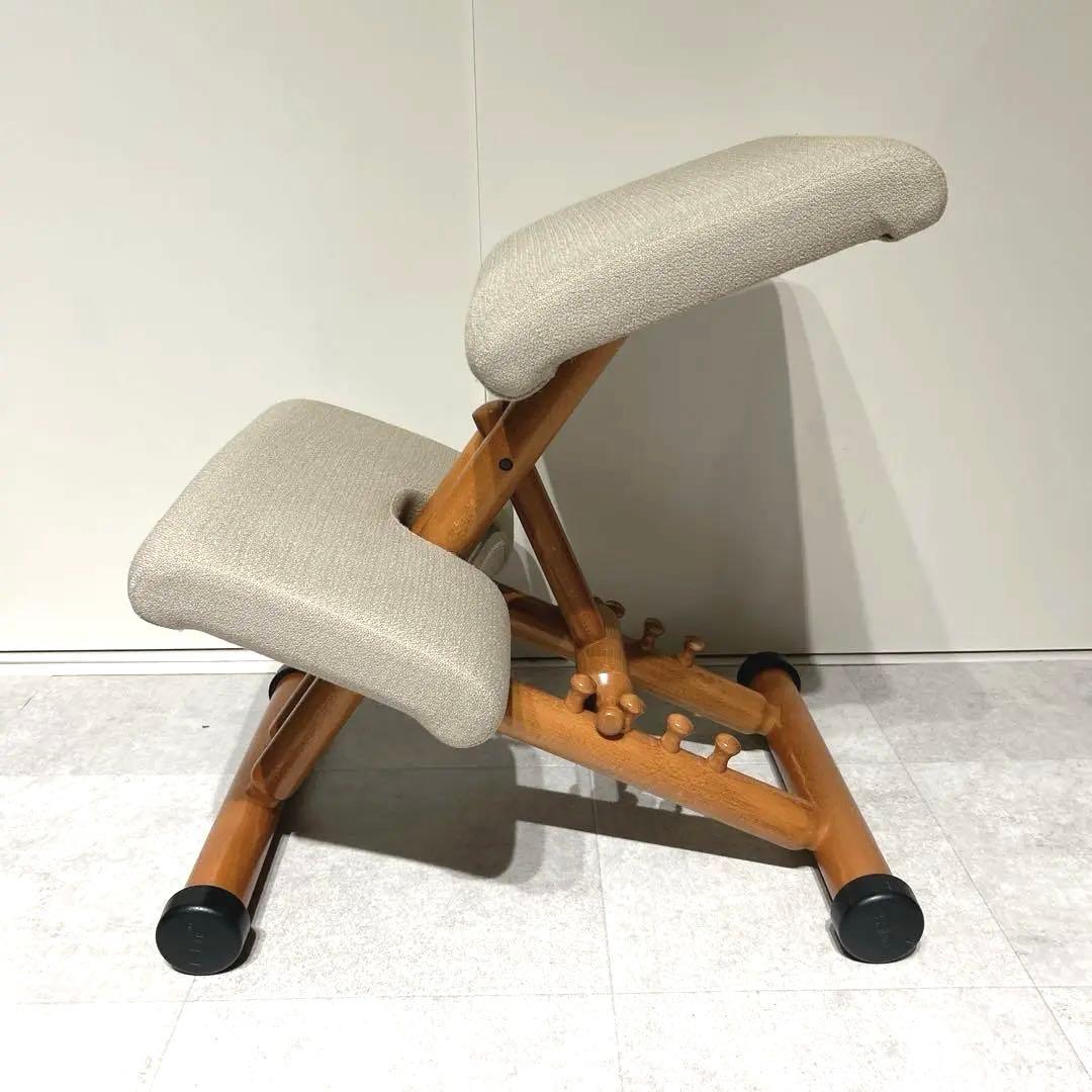 VARIER MULTI ヴァリエールマルチ ストッケ バランスチェア ベージュ