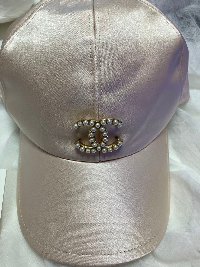 CHANEL ピンク キャップ パールロゴ