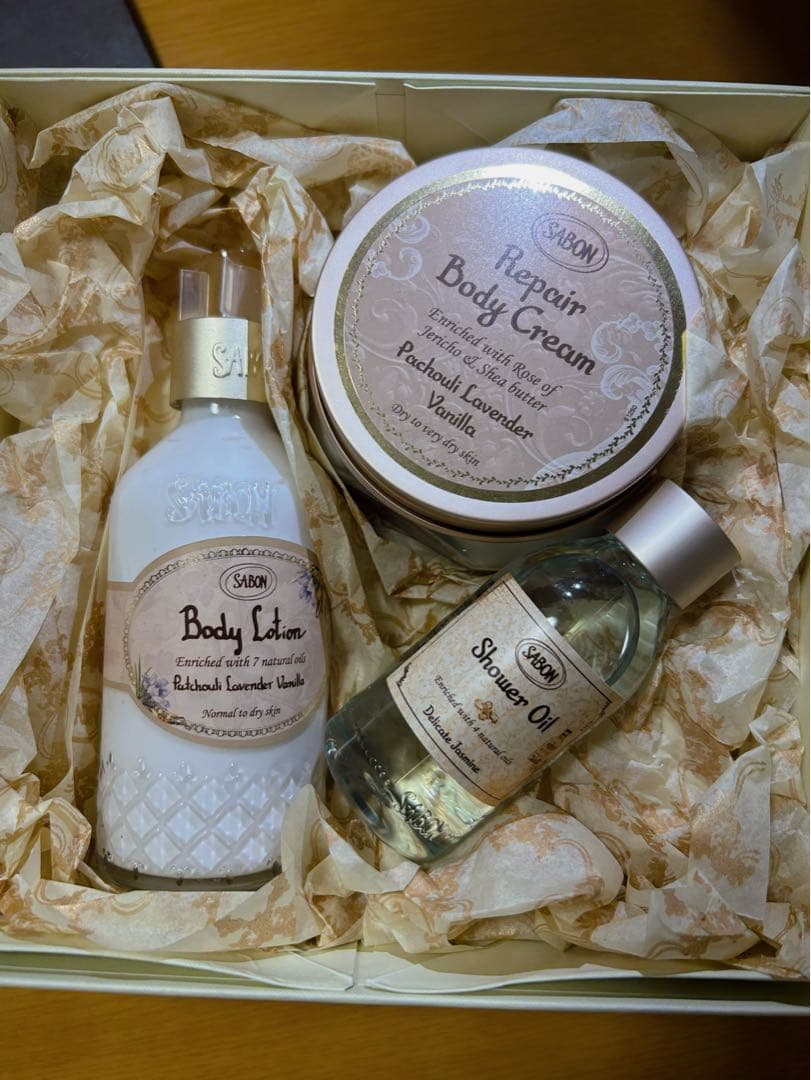 m*k様 新品未使用 SABON ボディローション リペアボディクリーム シャワ