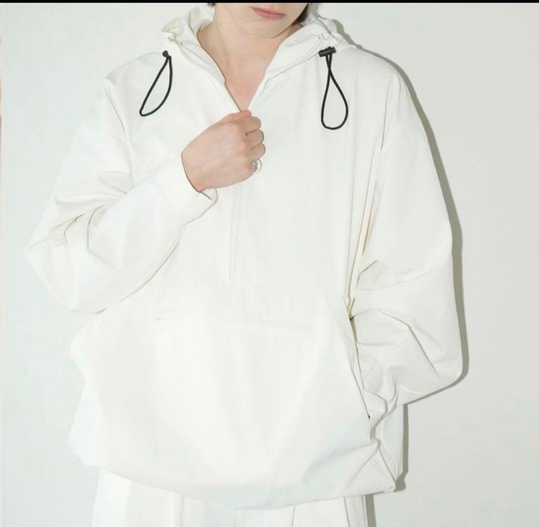 クラネ　ラッシュガード　サイズ1 CLANEから日常着としても使えるラッシュガードとスイムウェアが登場