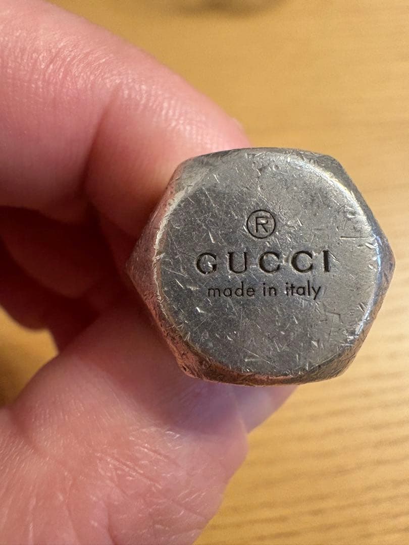 GUCCI 六角形リング.サイズ調整シール付き