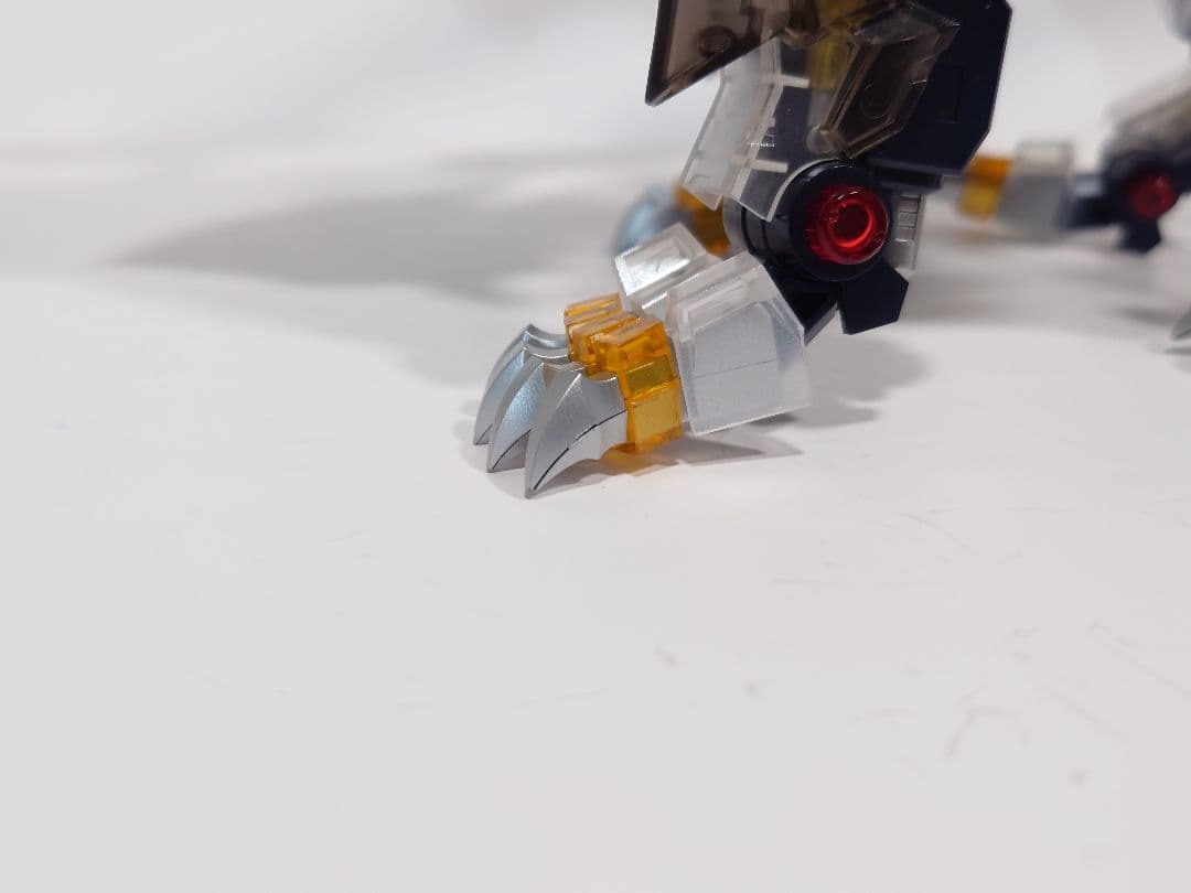 ゾイド もどき ムゲン クリアver.電飾付パール塗装 グロス仕上げ