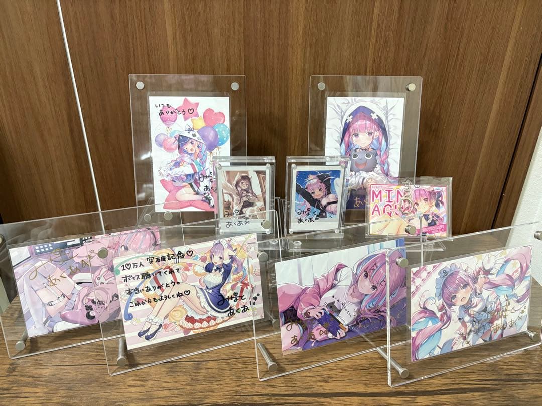 湊あくあ 直筆サイン まとめ売り Amazon.co.jp: 「超」ホロラ 湊あくあ 直筆サイン色紙 : 文房具