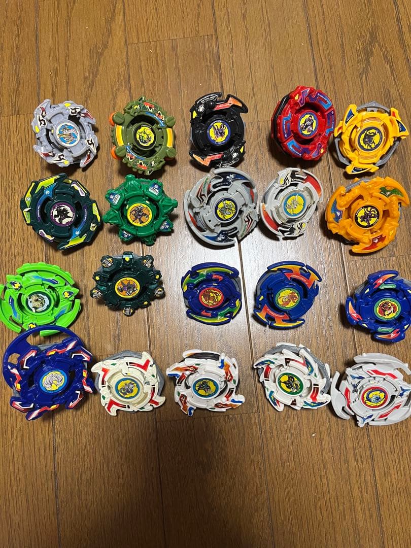 爆転シュート ベイブレード まとめ売り！　　　　　(1部箱付き) 希少価値】爆転シュートベイブレード初代初期まとめ売り スペシャル
