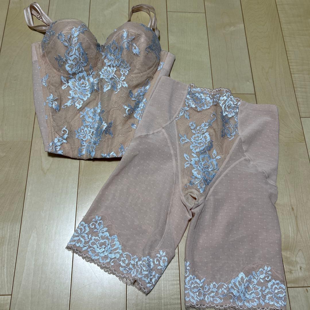 マルコ リュミエス ロンブラ、ロングガードルD75 L70