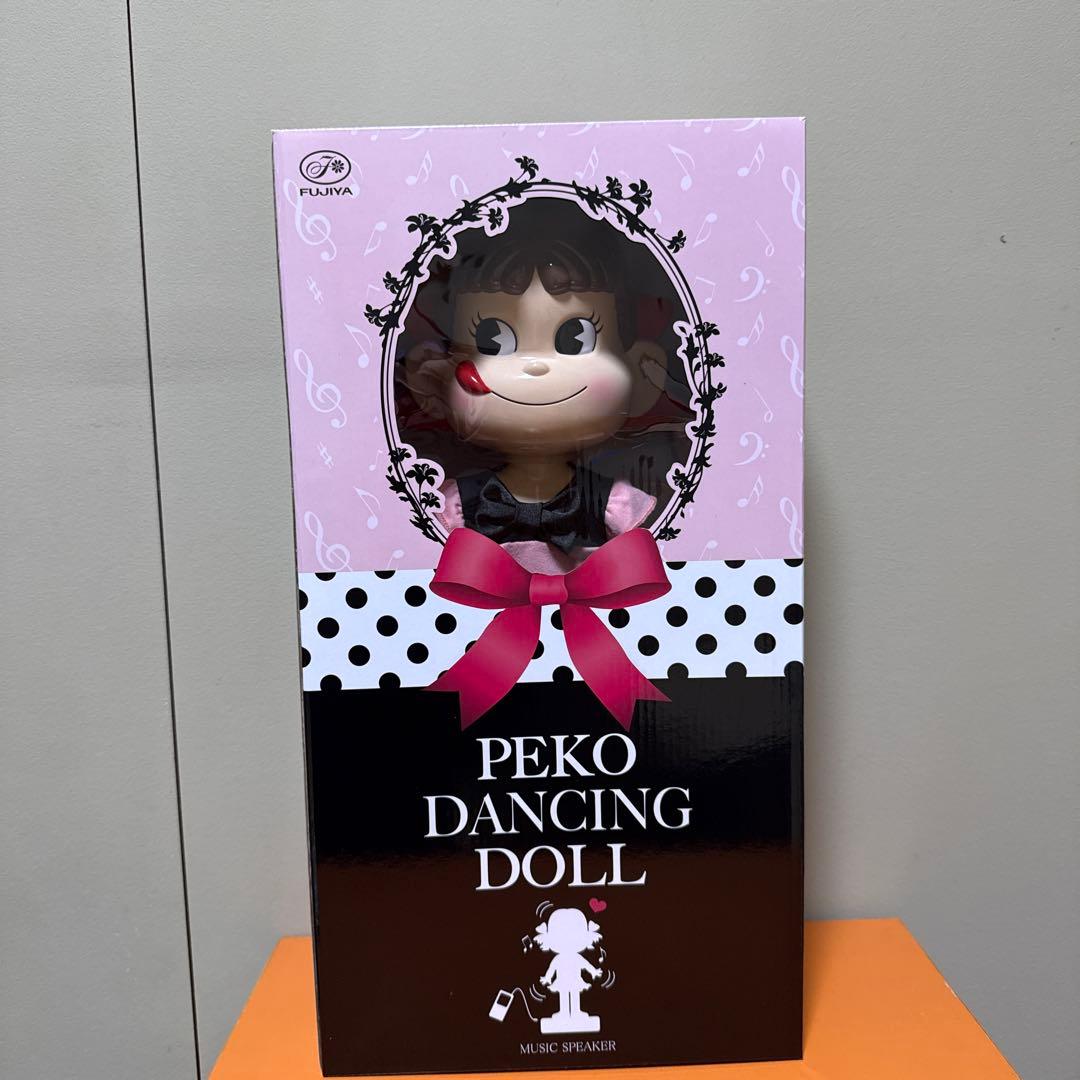 不二家 PEKO DANCING DOLL