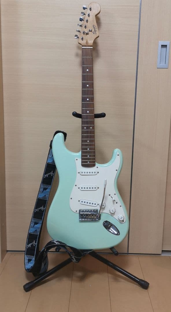 Squier Stratocaster ジャンク品未清掃 詳細不明のSquier Stratocaster 1｜Croquetteギター機材研究