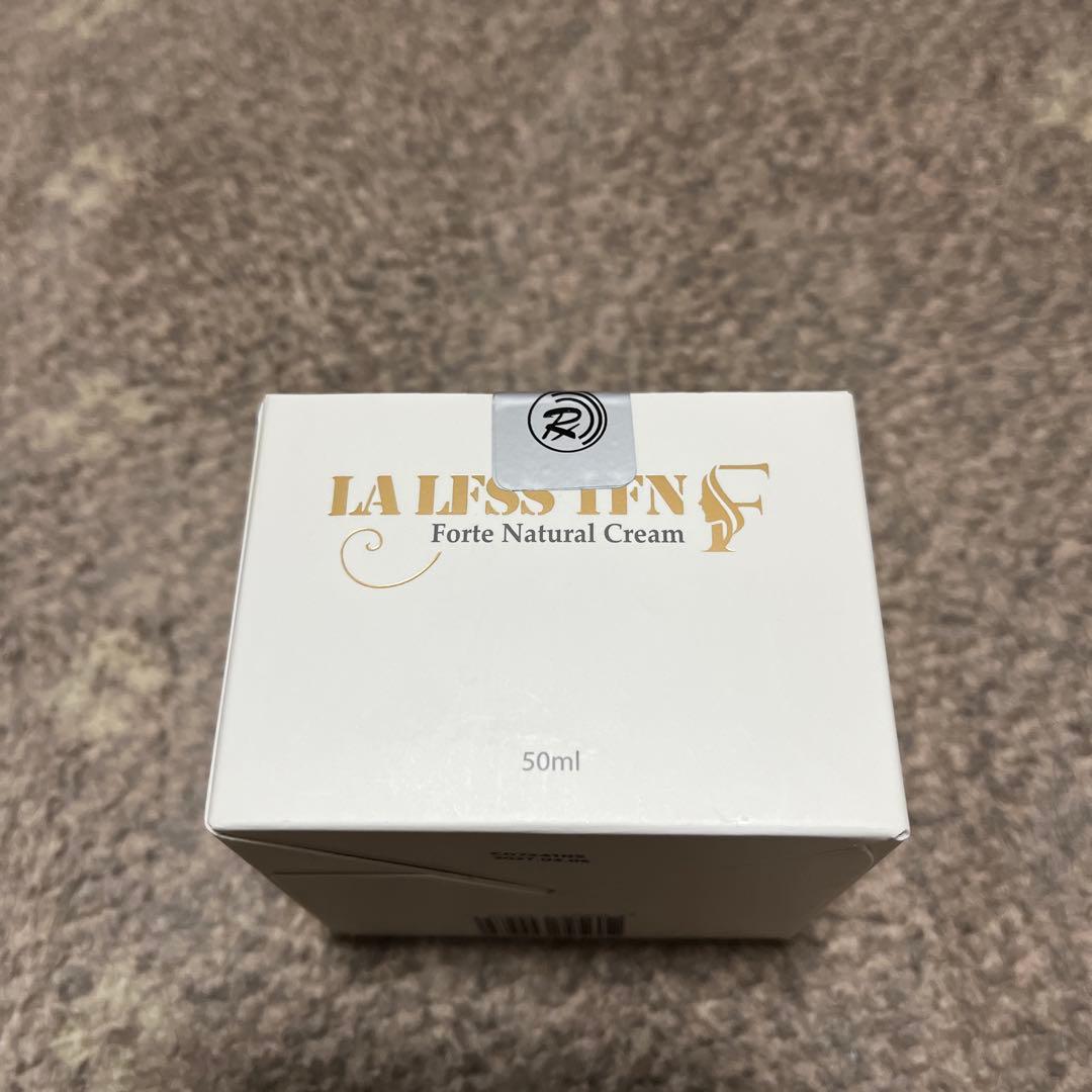 フェイスクリーム LA ESSENTIEL Forte Natural Cream 50ml