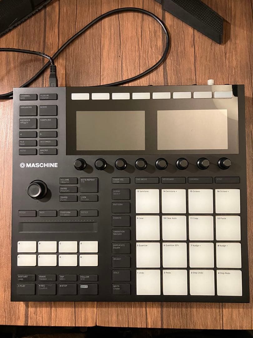 MASCHINE mk3 - メルカリ