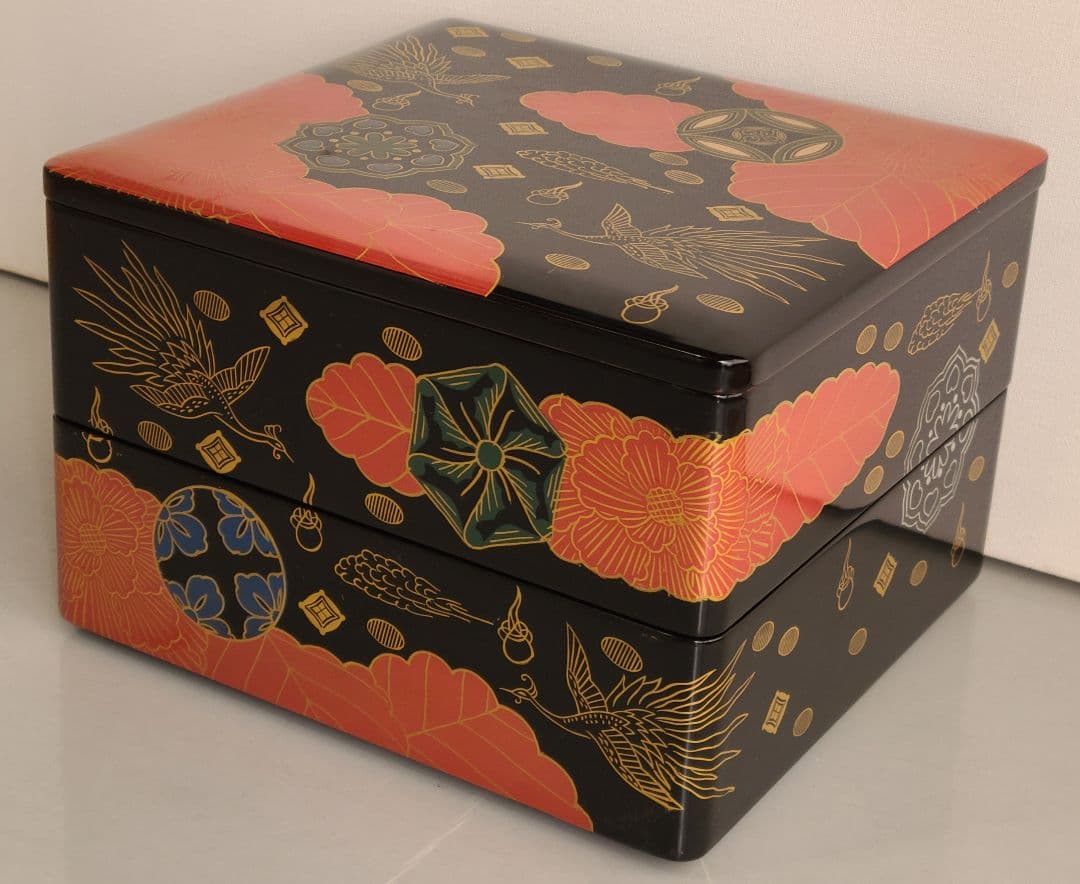 【白木屋漆器】会津塗重箱「錦絵」 白木屋漆器】会津塗重箱「錦絵」 - メルカリ