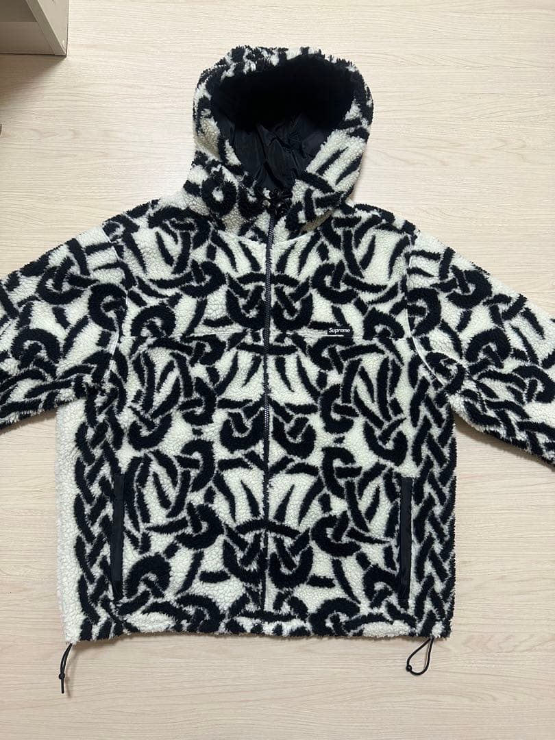 Supreme Celtic Knot Fleece Hooded Jacket - メルカリ