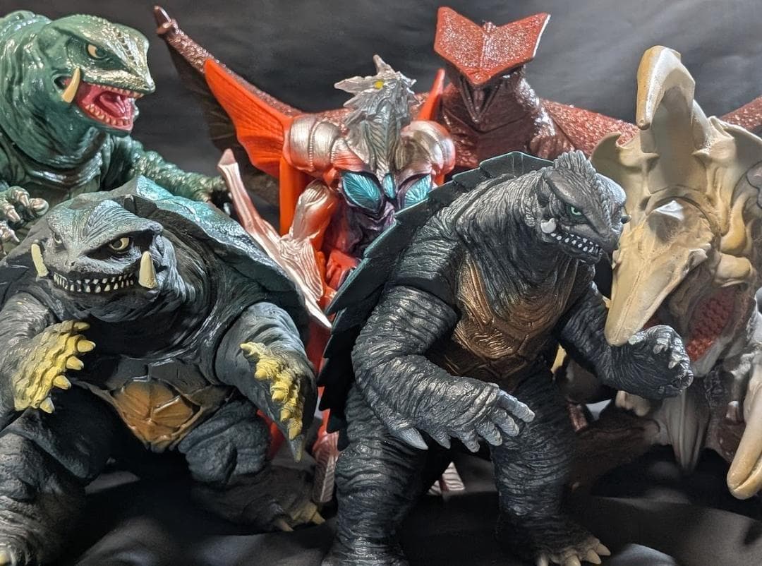 平成ガメラ＆対戦怪獣（バンダイ）ソフビフィギュア7体セット - メルカリ