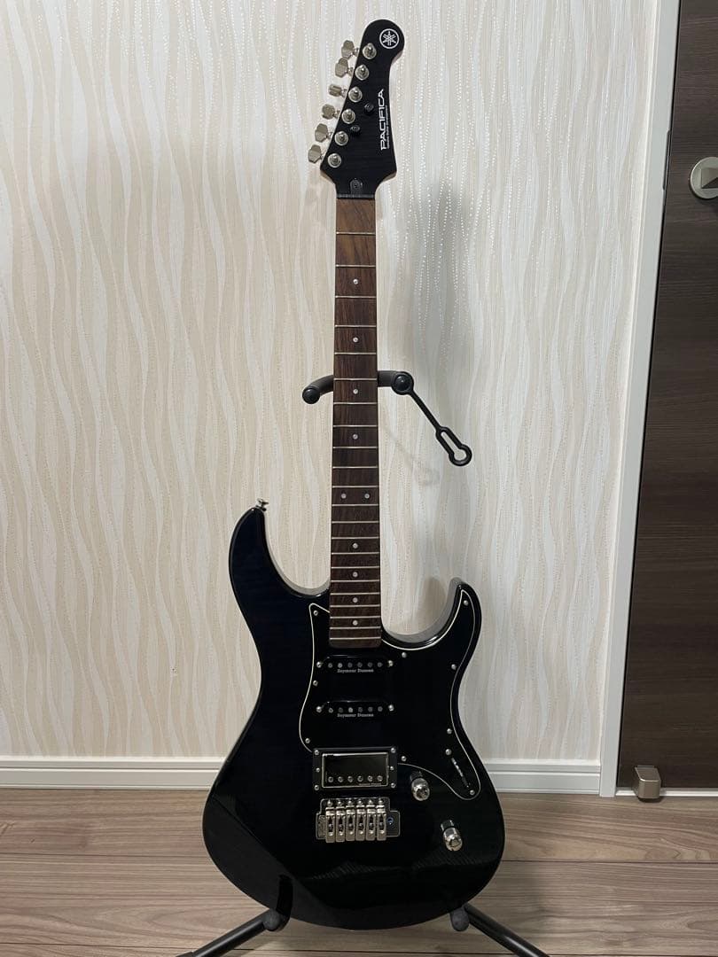 Yamaha PACIFICA 612 ブラック　【ギターケース＋スタンド付き】 YAMAHA（ヤマハ） YAMAHA / Pacifica 612 VII FM Translucent Black