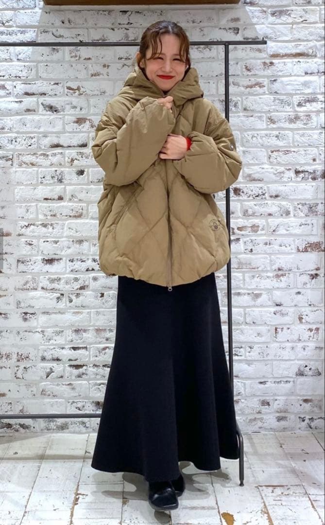 ピュアルセシン リサイクルダウンジップアップフードジャケット