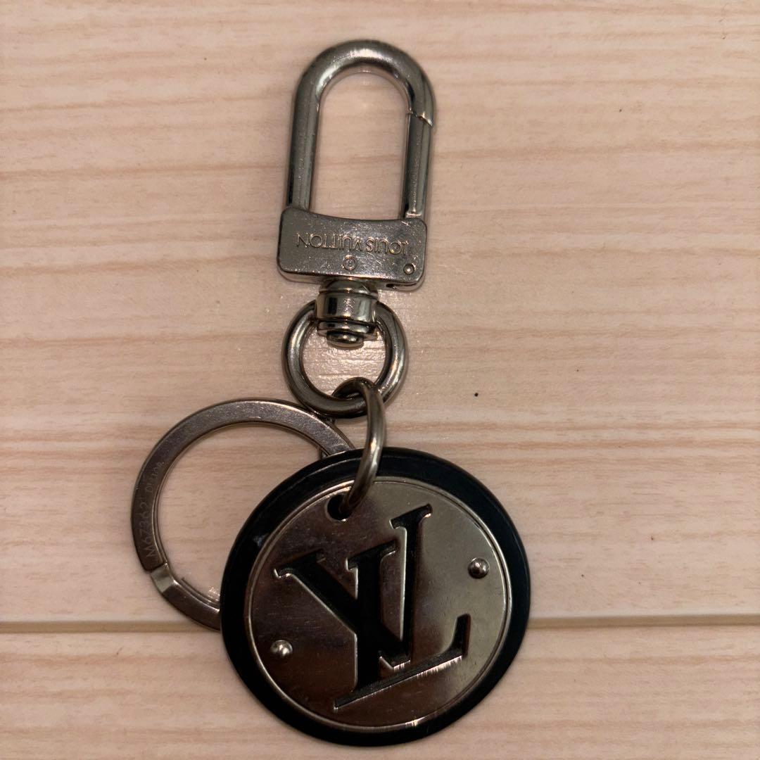 ルイヴィトン キーリング
