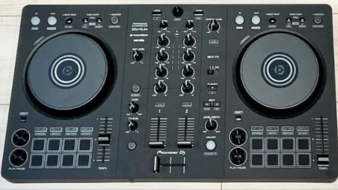 DDJ-FLX4 動作異常無し　傷汚れ無し DDJ-FLX4-W - マルチアプリ対応2ch DJコントローラー (White)