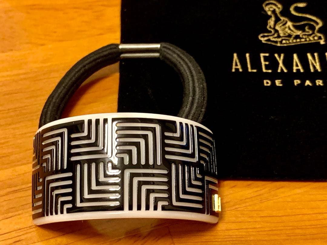 アレクサンドルドゥパリ/ ポニー