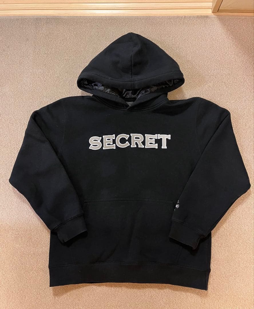 Secret パーカー
